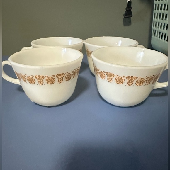 Set Of 4 Vintage Pyrex‎ Corning Ware Corelle Butterfly Gold Coffee Cups - Picture 7 of 7